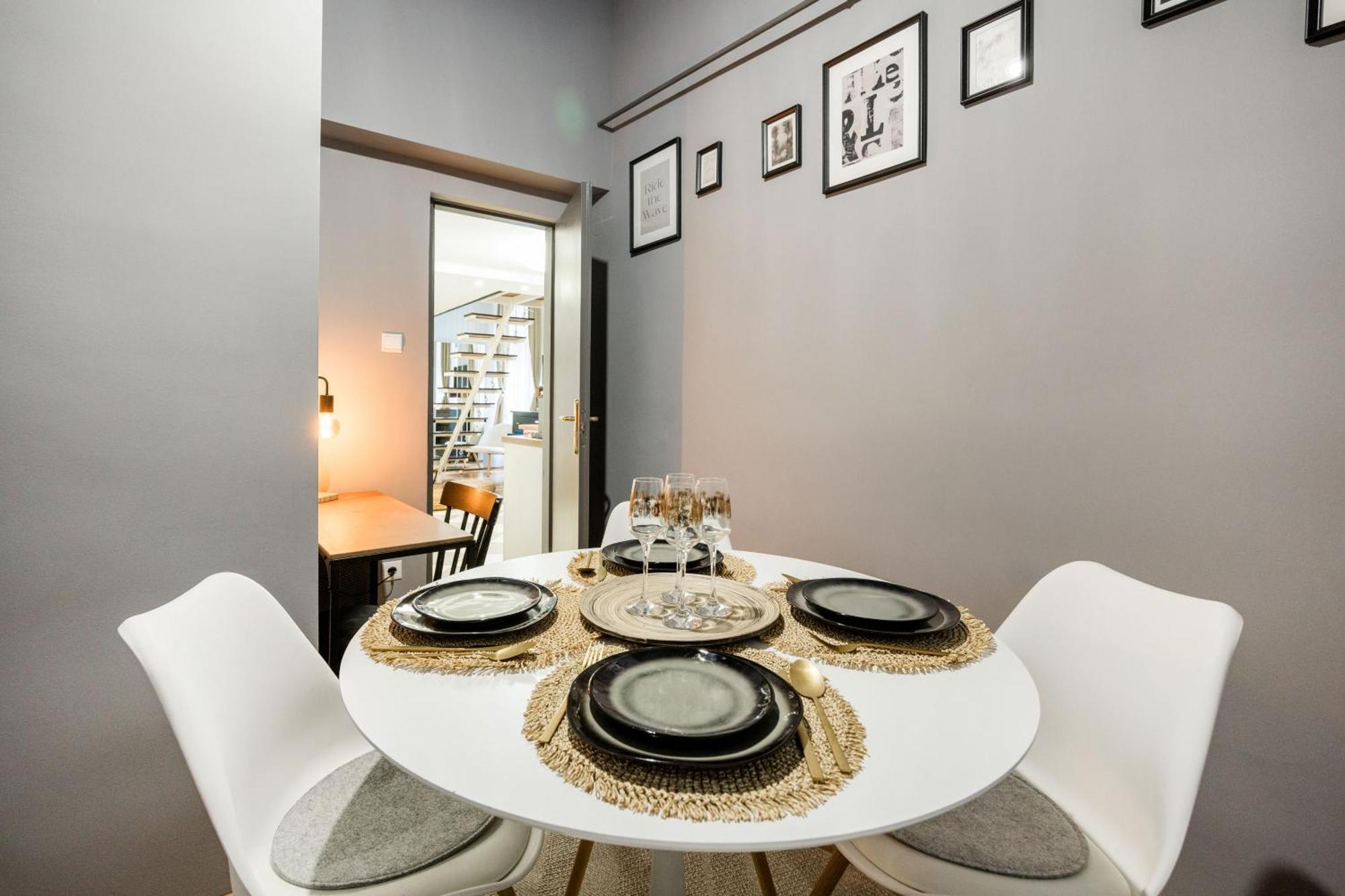 Apartmán & Spacious Near Gozsdu Court, Quiet With Ac Budapešť